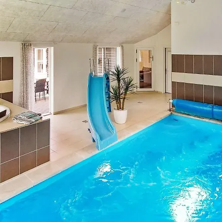 24 Person In Hasselberg *